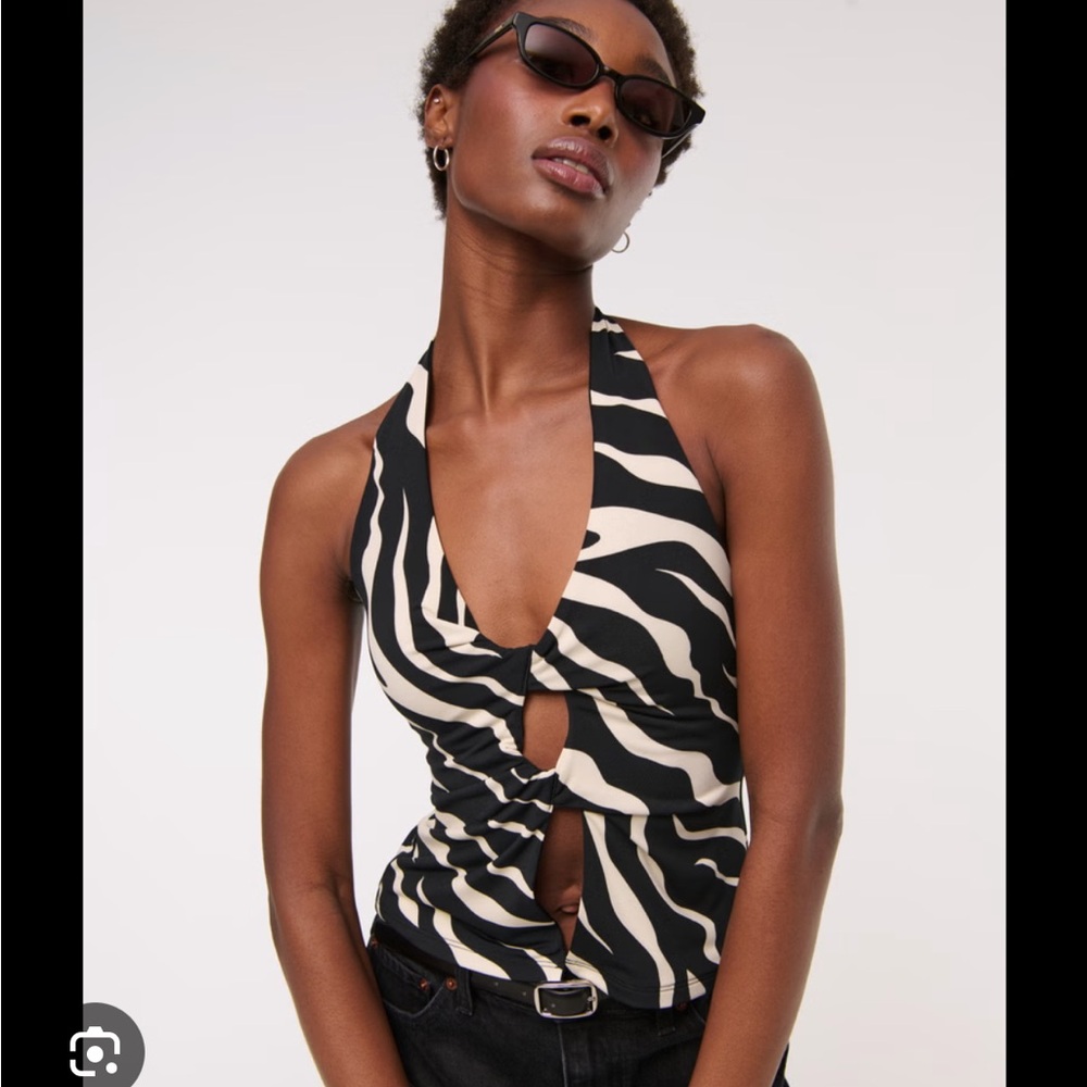 Abercrombie Bra-Free Twist Halter Cutout Top in Large